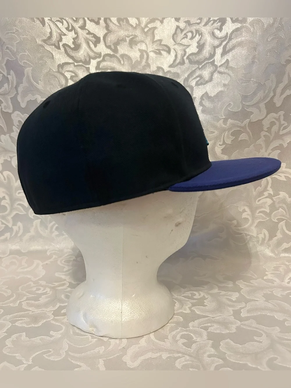 Air Jordan Grape Aqua 7 1/8 Jumpman Hat Fitted Cap, Men’s